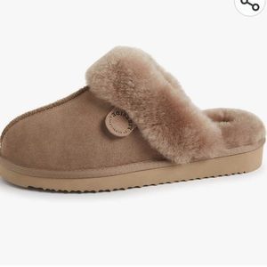 Fireside Dearfoams‎ Sydney Shearling Fur Indoor/Outdoor Slipper Chestnut 9.5 Nwt